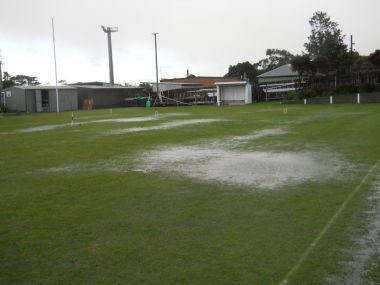 Morwell courts, August 2016
