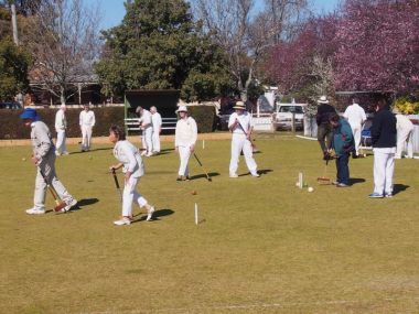 An enthusiastic group begins the day

