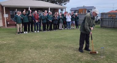 Season Opening September 2024
Gerald Edgar - running of the first hoop for the season
Keywords: Season Opening 2024