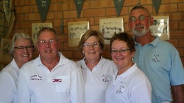 2014 Pennant Finals - Quarry Hill team
BenGold Team - Pam Wiegard Jan lebek (G Sq.) Jenny Upton and Peter Martyn (Bgo)
Keywords: pennant;croquet;bendigo;sport