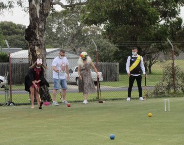 02  21/11/20 Proactive Health and Movement Christmas Party
Ready to start!
