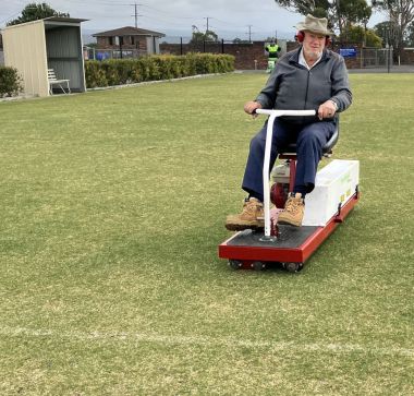 Darryl Edwards on the roller.
